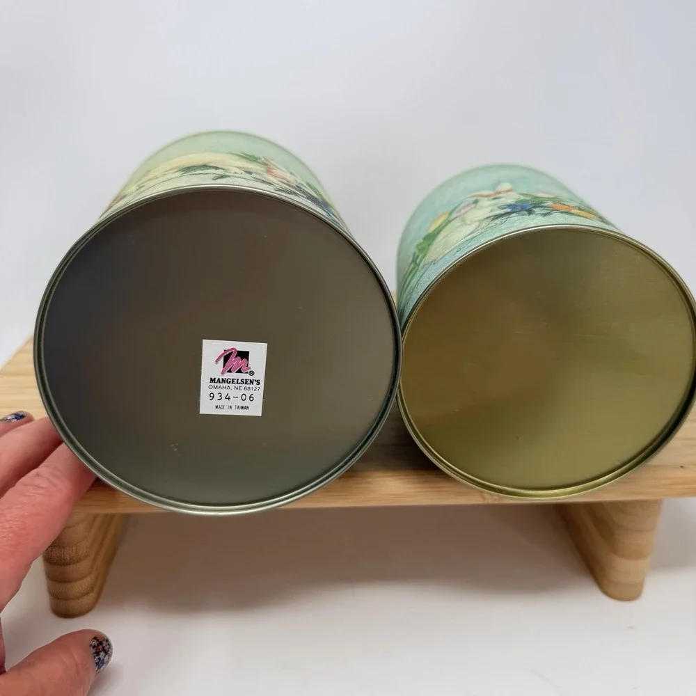 The Unbranded Brand vintage easter